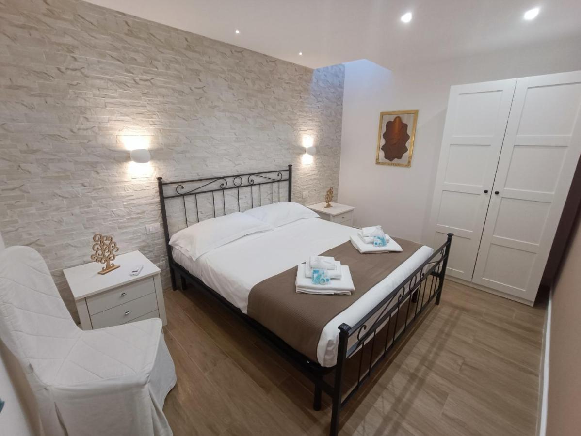 Ventidue Venti Hotel Bari Bagian luar foto