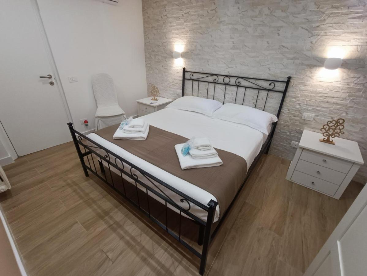 Ventidue Venti Hotel Bari Bagian luar foto
